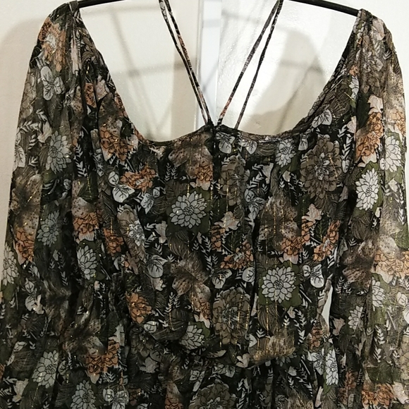 FTF T-STRAP BLOUSE - Picture 8 of 12